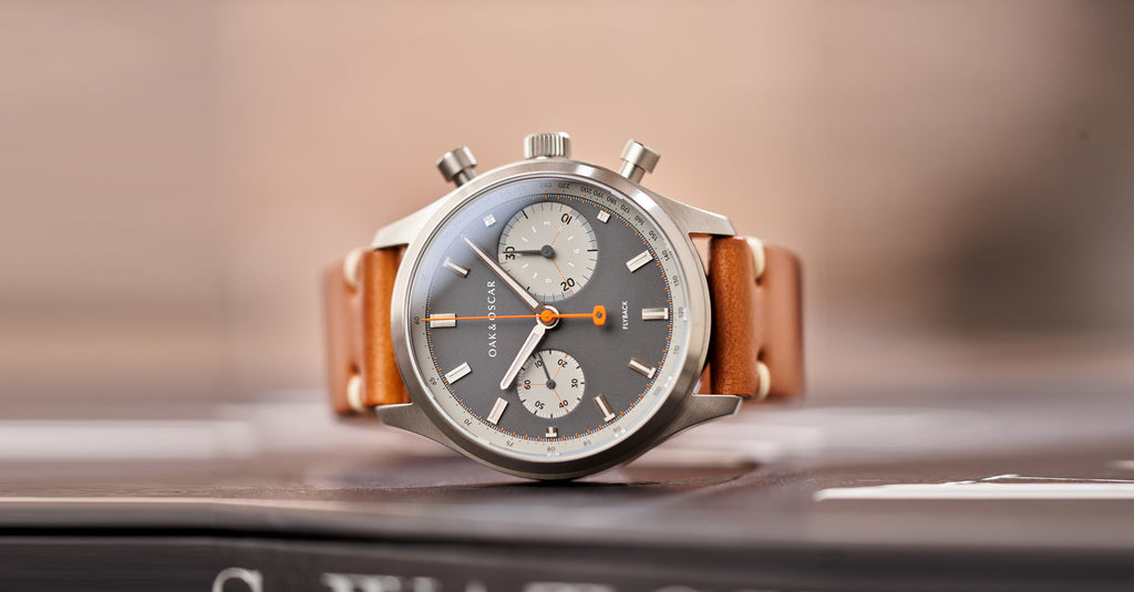 Oak & Oscar flyback fine watch with a leather watch strap